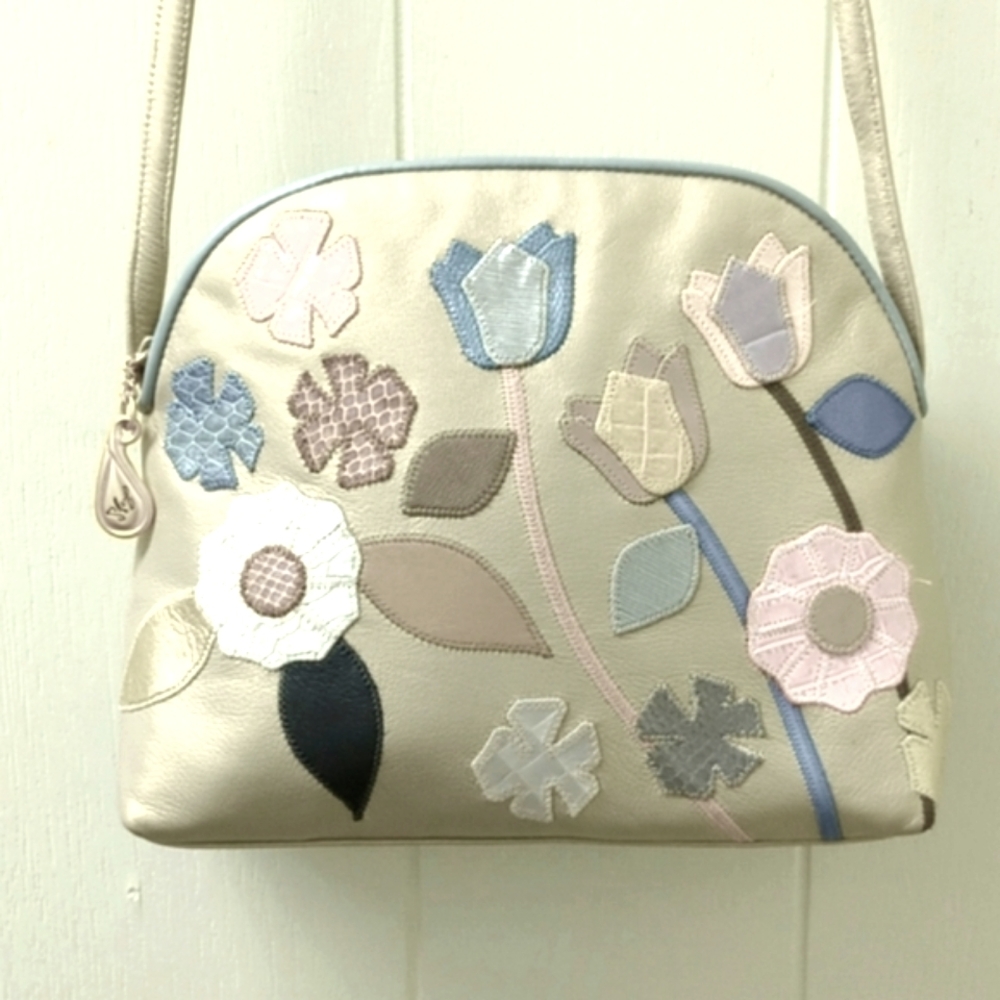 Sharif Crossbody Bag